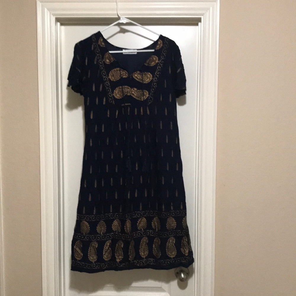 Lapogee short sleeve dress